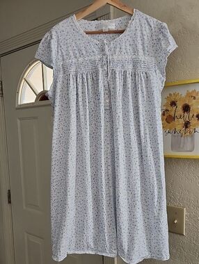 Eileen West Light Blue Floral Cotton Nightgown Sz XL Cottagecore Tradional Gown